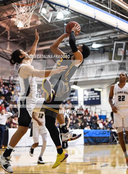 Thumbnail 3 in St. Thomas More vs Montverde Prep (Metro Classic) photogallery.