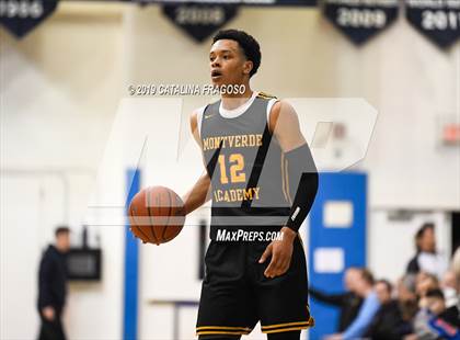 Thumbnail 2 in St. Thomas More vs Montverde Prep (Metro Classic) photogallery.