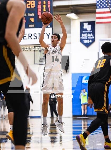 Thumbnail 2 in St. Thomas More vs Montverde Prep (Metro Classic) photogallery.