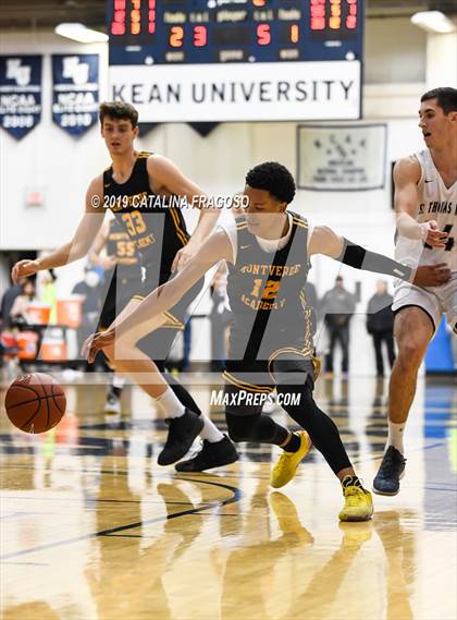 Thumbnail 2 in St. Thomas More vs Montverde Prep (Metro Classic) photogallery.