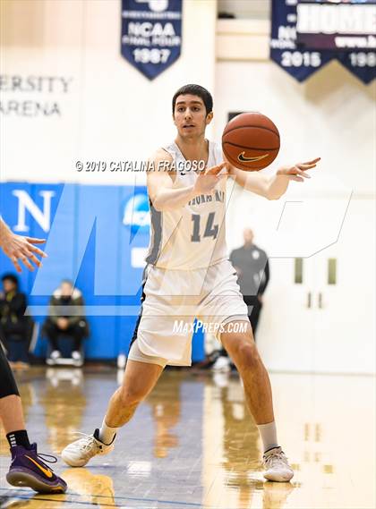 Thumbnail 1 in St. Thomas More vs Montverde Prep (Metro Classic) photogallery.