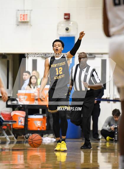 Thumbnail 3 in St. Thomas More vs Montverde Prep (Metro Classic) photogallery.