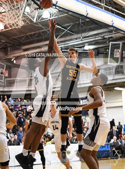 Thumbnail 3 in St. Thomas More vs Montverde Prep (Metro Classic) photogallery.