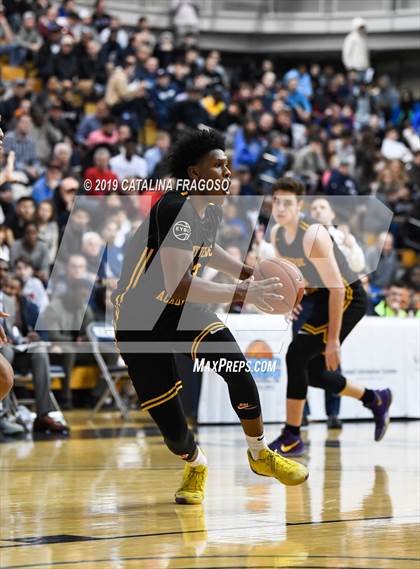 Thumbnail 2 in St. Thomas More vs Montverde Prep (Metro Classic) photogallery.