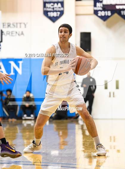 Thumbnail 3 in St. Thomas More vs Montverde Prep (Metro Classic) photogallery.