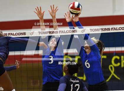 Thumbnail 2 in Katy Taylor @ Tompkins photogallery.