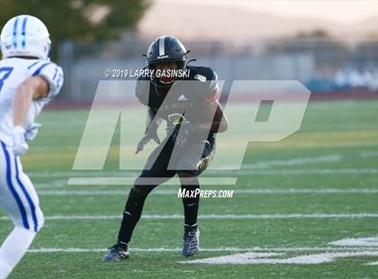 Thumbnail 3 in Burbank vs. Golden Valley photogallery.