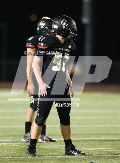Thumbnail 3 in Burbank vs. Golden Valley photogallery.