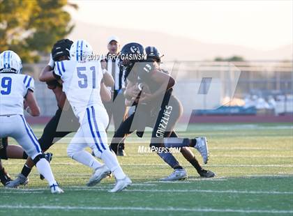 Thumbnail 3 in Burbank vs. Golden Valley photogallery.