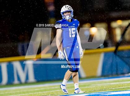 Thumbnail 3 in Lincoln High @ Kearney photogallery.