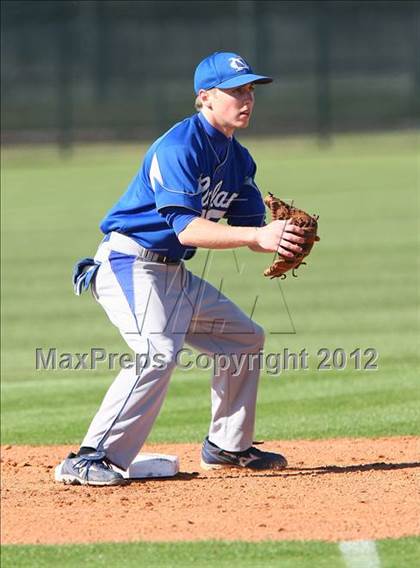 Thumbnail 3 in Nolan Catholic vs. Trinity Christian photogallery.