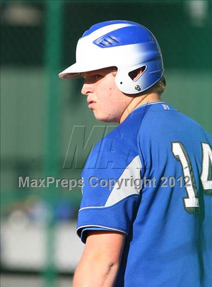 Thumbnail 2 in Nolan Catholic vs. Trinity Christian photogallery.