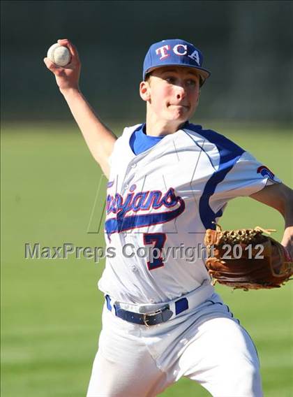 Thumbnail 3 in Nolan Catholic vs. Trinity Christian photogallery.