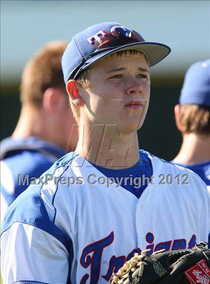 Thumbnail 2 in Nolan Catholic vs. Trinity Christian photogallery.