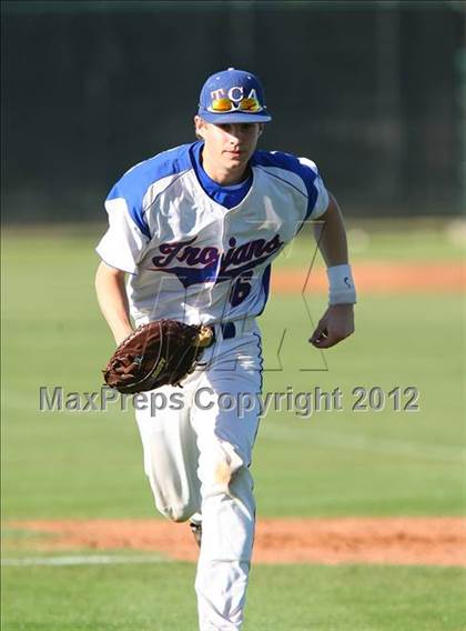 Thumbnail 2 in Nolan Catholic vs. Trinity Christian photogallery.