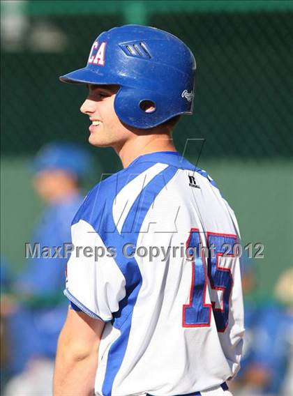 Thumbnail 3 in Nolan Catholic vs. Trinity Christian photogallery.