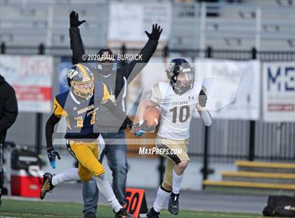 Thumbnail 3 in Wilmington vs. Southern Columbia Area (PIAA 2A State Championship) photogallery.