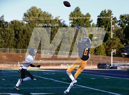 Thumbnail 2 in Whitney @ Oak Ridge photogallery.