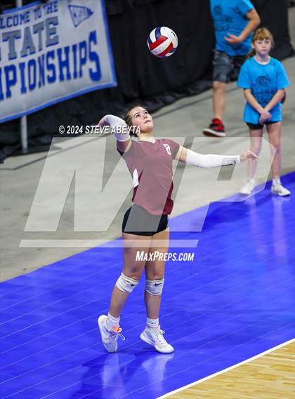 Thumbnail 2 in Swink vs. Hoehne (CHSAA 1A First Round Elimination Bracket) photogallery.