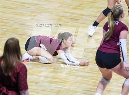 Thumbnail 3 in Swink vs. Hoehne (CHSAA 1A First Round Elimination Bracket) photogallery.