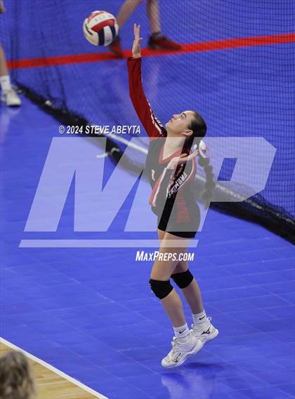 Thumbnail 1 in Swink vs. Hoehne (CHSAA 1A First Round Elimination Bracket) photogallery.