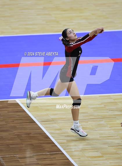 Thumbnail 3 in Swink vs. Hoehne (CHSAA 1A First Round Elimination Bracket) photogallery.