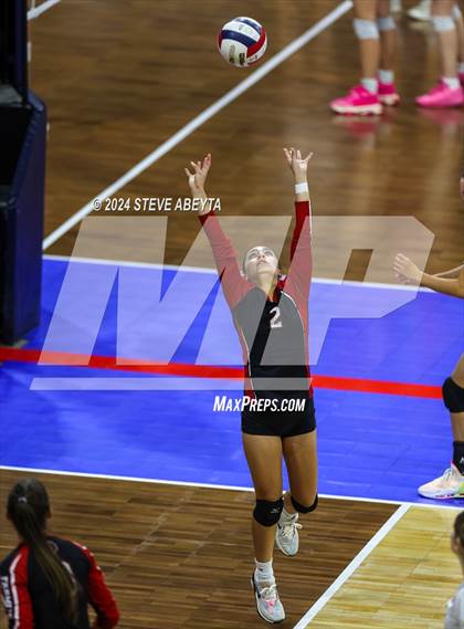 Thumbnail 2 in Swink vs. Hoehne (CHSAA 1A First Round Elimination Bracket) photogallery.