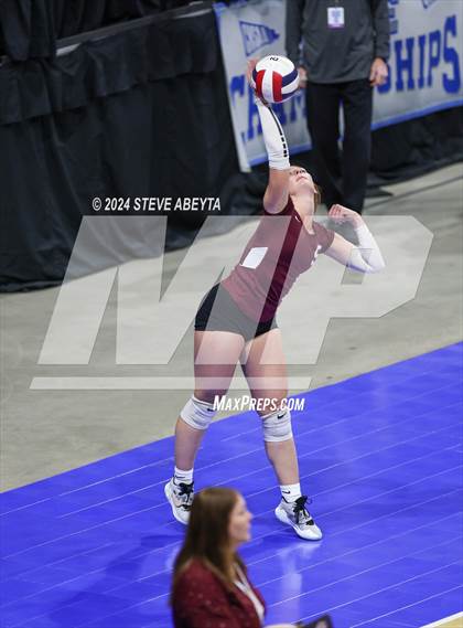 Thumbnail 1 in Swink vs. Hoehne (CHSAA 1A First Round Elimination Bracket) photogallery.