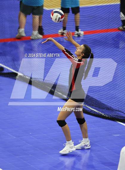Thumbnail 1 in Swink vs. Hoehne (CHSAA 1A First Round Elimination Bracket) photogallery.