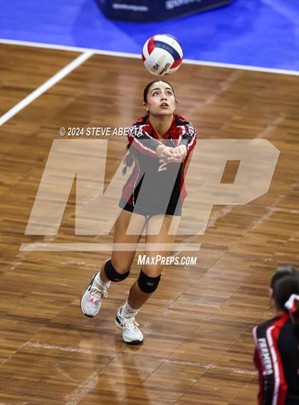 Thumbnail 3 in Swink vs. Hoehne (CHSAA 1A First Round Elimination Bracket) photogallery.