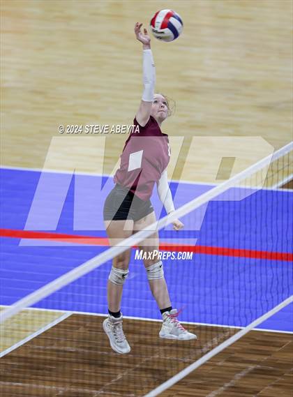 Thumbnail 3 in Swink vs. Hoehne (CHSAA 1A First Round Elimination Bracket) photogallery.