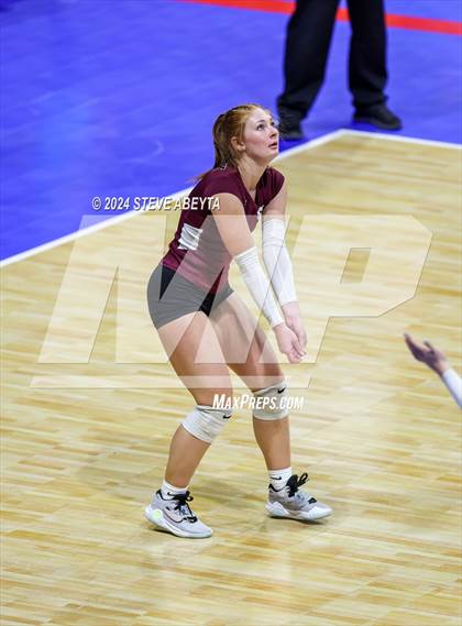 Thumbnail 3 in Swink vs. Hoehne (CHSAA 1A First Round Elimination Bracket) photogallery.