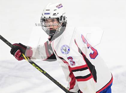 Thumbnail 1 in New Milford @ E.O. Smith/Tolland photogallery.