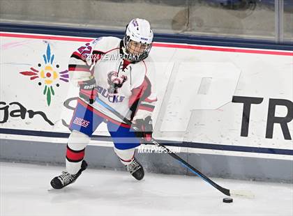 Thumbnail 1 in New Milford @ E.O. Smith/Tolland photogallery.