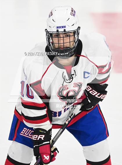 Thumbnail 1 in New Milford @ E.O. Smith/Tolland photogallery.