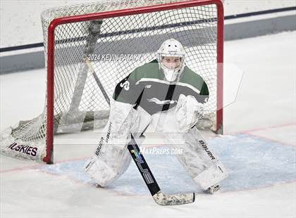 Thumbnail 1 in New Milford @ E.O. Smith/Tolland photogallery.