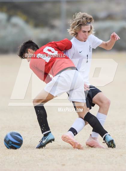 Thumbnail 1 in Central vs. Queen Creek (Chandler Prep Invitational) photogallery.