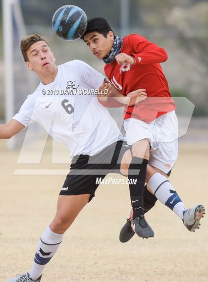 Thumbnail 2 in Central vs. Queen Creek (Chandler Prep Invitational) photogallery.