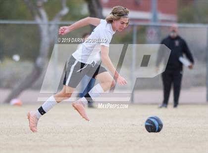 Thumbnail 1 in Central vs. Queen Creek (Chandler Prep Invitational) photogallery.
