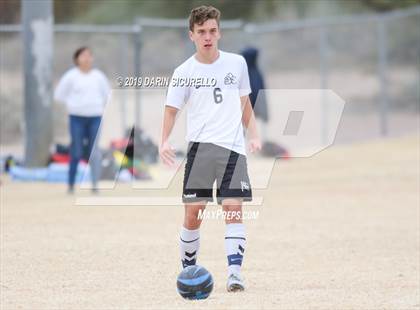 Thumbnail 1 in Central vs. Queen Creek (Chandler Prep Invitational) photogallery.