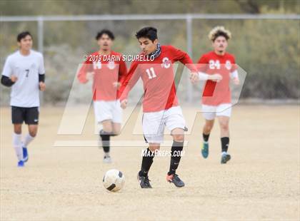 Thumbnail 1 in Central vs. Queen Creek (Chandler Prep Invitational) photogallery.