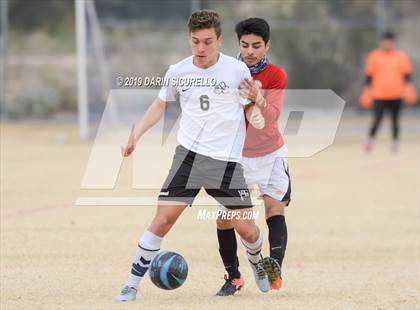 Thumbnail 2 in Central vs. Queen Creek (Chandler Prep Invitational) photogallery.