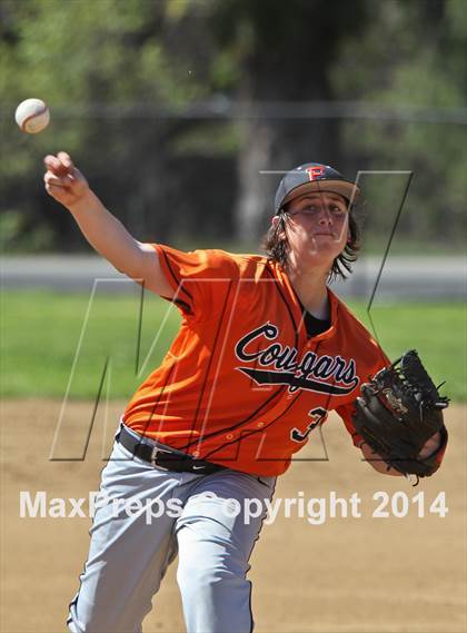 Thumbnail 1 in Escondido @ Carlsbad photogallery.