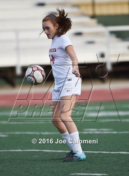 Thumbnail 2 in Lee [Robert E.] vs Madison (Comalander Stadium) photogallery.