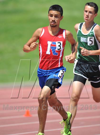Thumbnail 2 in CIF SS Track and Field Finals (Boys 1600m) photogallery.