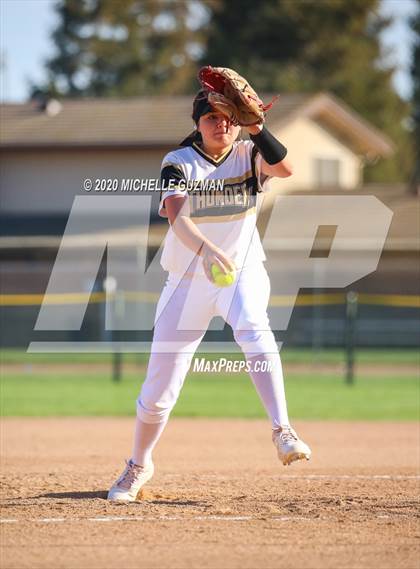 Thumbnail 3 in Ceres vs. Buhach Colony photogallery.