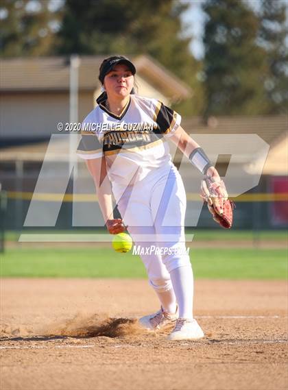 Thumbnail 2 in Ceres vs. Buhach Colony photogallery.