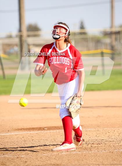 Thumbnail 2 in Ceres vs. Buhach Colony photogallery.