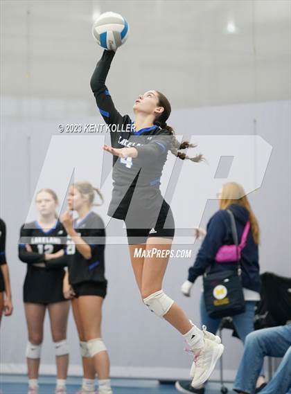 Thumbnail 2 in Grand Haven vs. Lakeland (Beast of the East) photogallery.