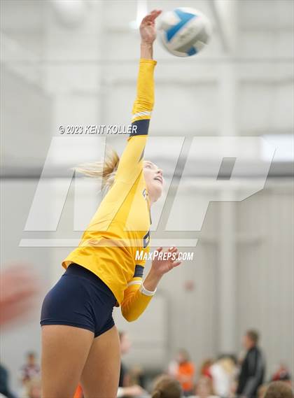 Thumbnail 1 in Grand Haven vs. Lakeland (Beast of the East) photogallery.